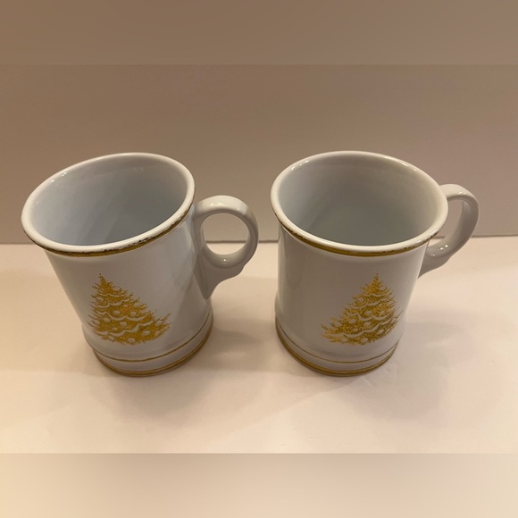 Williams Sonoma white gold tone Mono Christmas Tree Coffee Cup Mugs Set of 2 - Picture 9 of 9